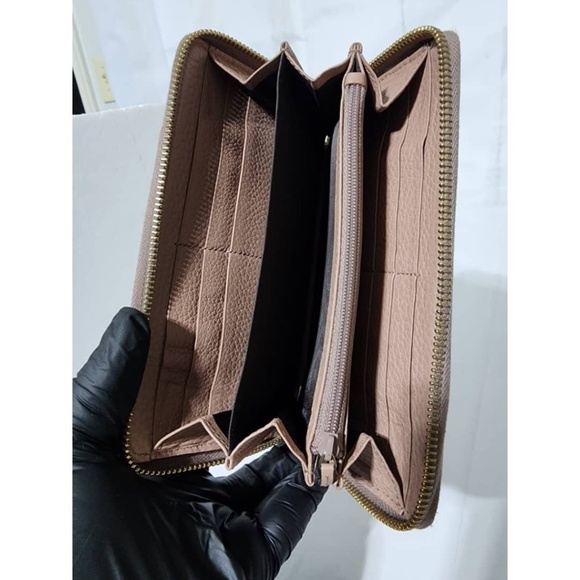 Authentic GUCCI Cellarius Calfskin Bamboo Tassel Zip Around Wallet Light Pink - Picture 11 of 11